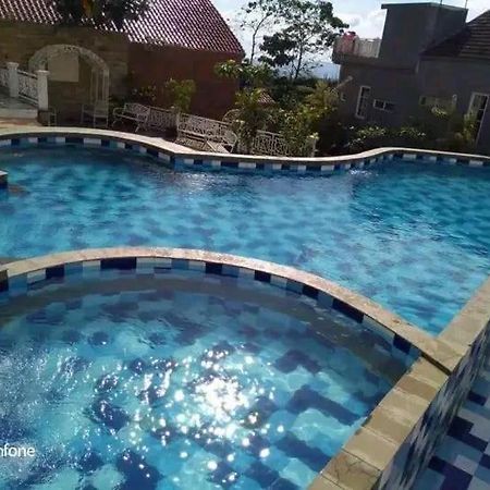 Villa Puncak Resort Cikundul Kültér fotó